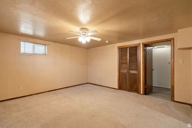 1079 E HILLCREST DR, Springville, UT 84663