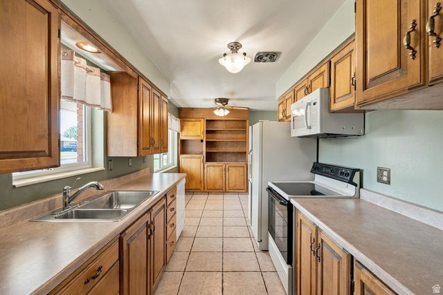 1079 E HILLCREST DR, Springville, UT 84663