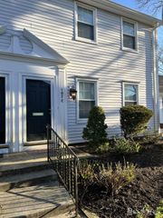 107 Hanover Lane C, Monroe, NJ 08831