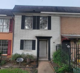 6051 Fondren Road 7, Houston, TX 77036