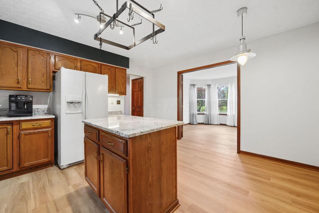 5846 Houchard Road, Dublin, OH 43016