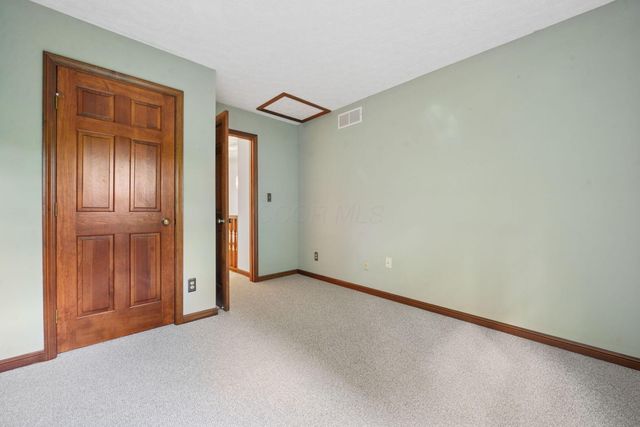 5846 Houchard Road, Dublin, OH 43016
