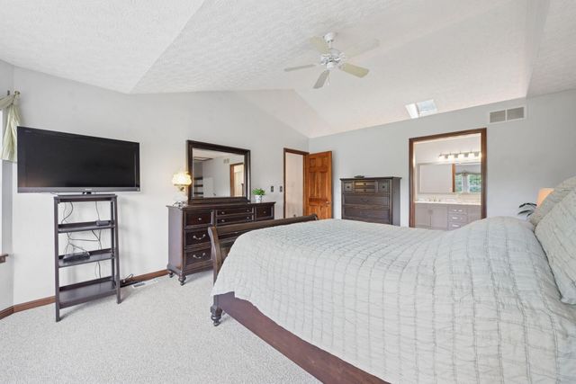 5846 Houchard Road, Dublin, OH 43016