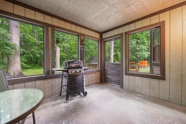 5846 Houchard Road, Dublin, OH 43016