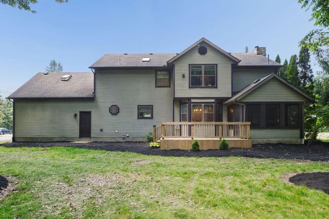 5846 Houchard Road, Dublin, OH 43016