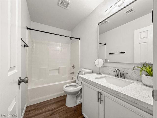 1141 Cathedral Ridge Street, Henderson, NV 89052