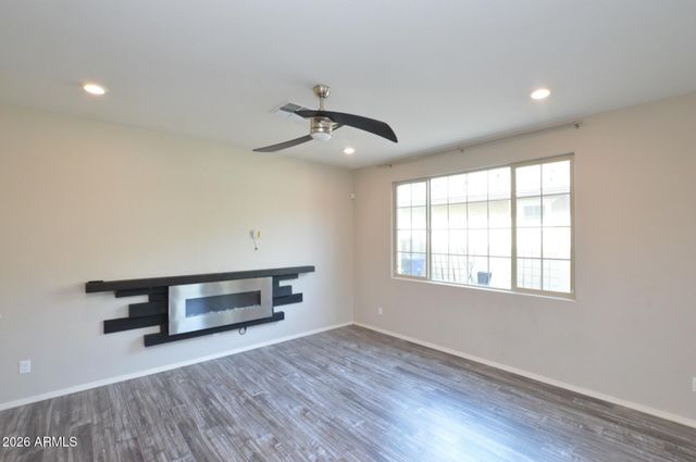 214 E Bluejay Drive, Chandler, AZ 85286