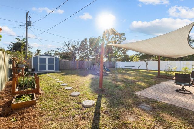 4404 55TH AVE DRIVE E, Bradenton, FL 34203