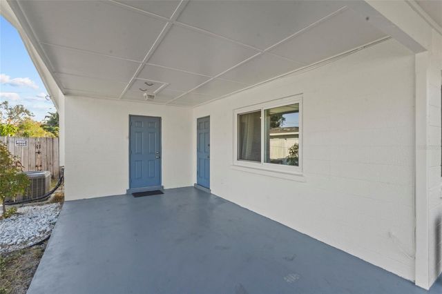 4404 55TH AVE DRIVE E, Bradenton, FL 34203