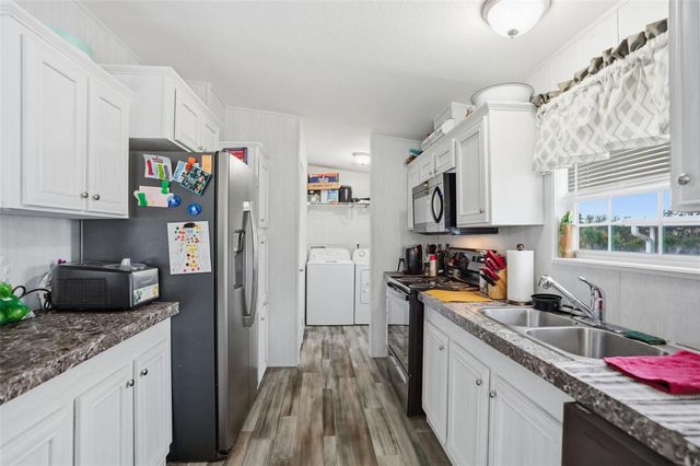 9100 HIGHPOINT BOULEVARD, Brooksville, FL 34613