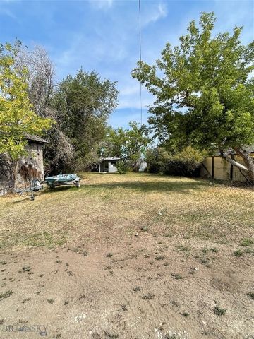 925 Missoula Avenue, Helena, MT 59601