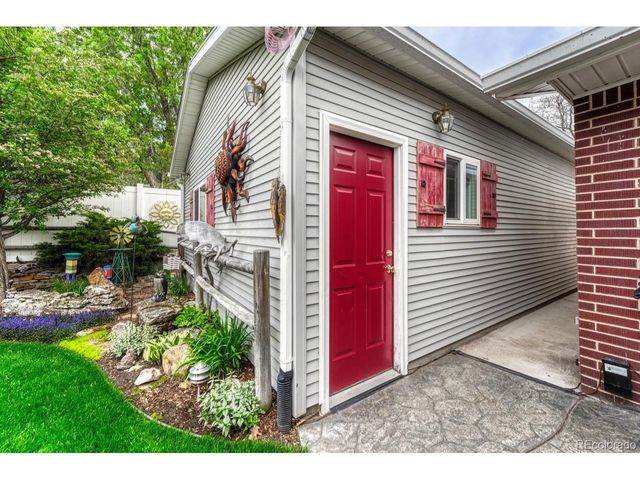 2619 Farragut Cir, Colorado Springs, CO 80907