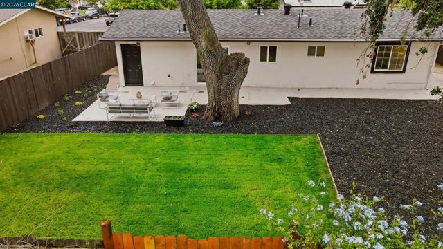 2321 Sunshine Dr, Concord, CA 94520