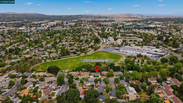 2321 Sunshine Dr, Concord, CA 94520
