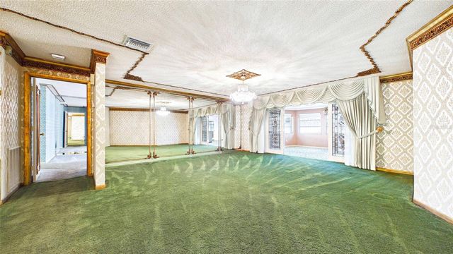 1116 N RIVERHILLS DRIVE, Temple Terrace, FL 33617