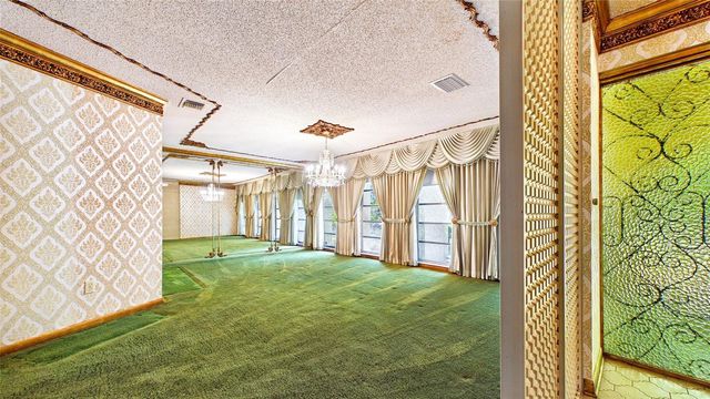 1116 N RIVERHILLS DRIVE, Temple Terrace, FL 33617