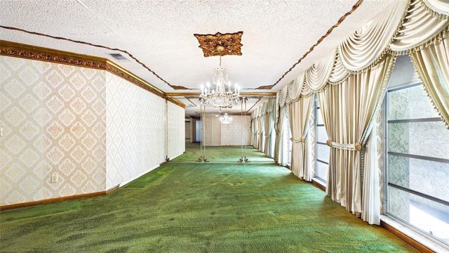 1116 N RIVERHILLS DRIVE, Temple Terrace, FL 33617