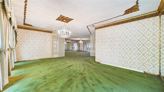 1116 N RIVERHILLS DRIVE, Temple Terrace, FL 33617