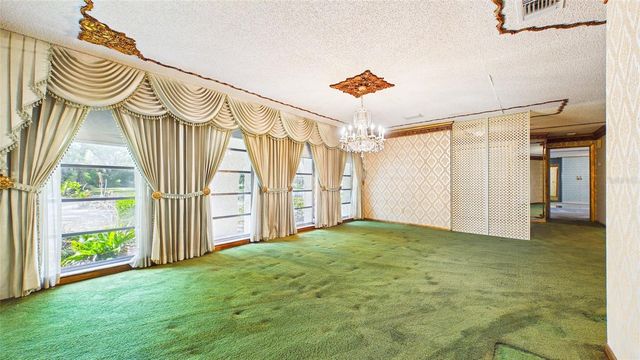 1116 N RIVERHILLS DRIVE, Temple Terrace, FL 33617