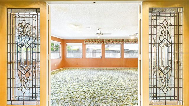 1116 N RIVERHILLS DRIVE, Temple Terrace, FL 33617