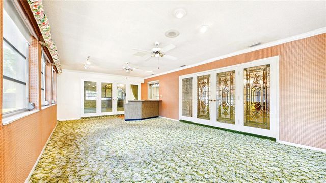 1116 N RIVERHILLS DRIVE, Temple Terrace, FL 33617