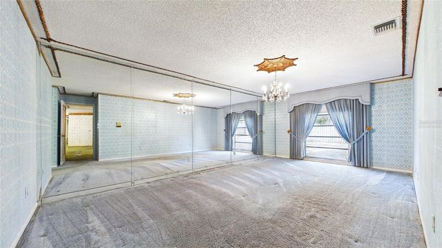 1116 N RIVERHILLS DRIVE, Temple Terrace, FL 33617