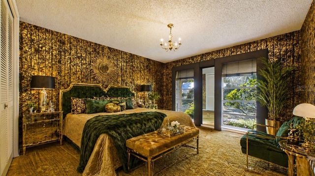 1116 N RIVERHILLS DRIVE, Temple Terrace, FL 33617