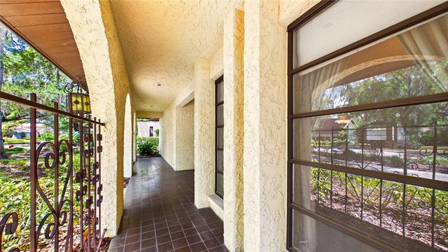 1116 N RIVERHILLS DRIVE, Temple Terrace, FL 33617