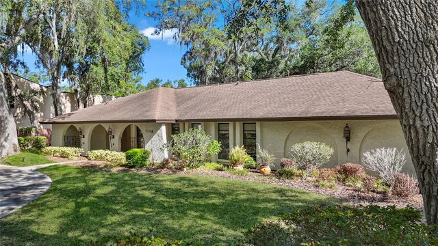 1116 N RIVERHILLS DRIVE, Temple Terrace, FL 33617