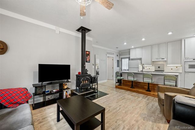 33 Maid Marian Drive, Divide, CO 80814