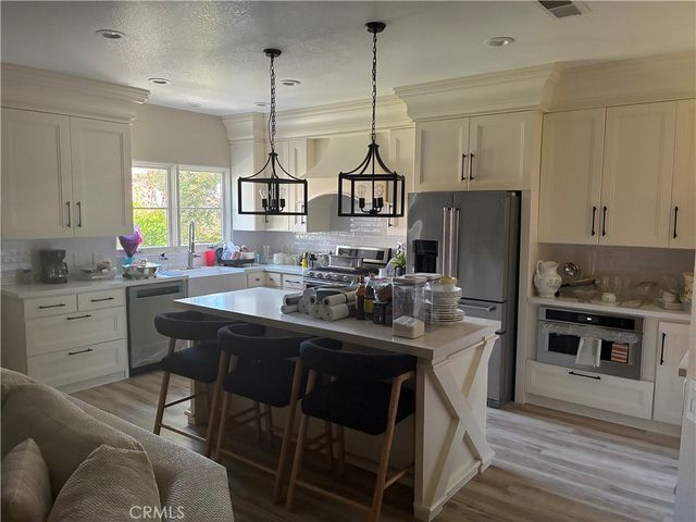1852 Rue Chenin Blanc, San Jacinto, CA 92583