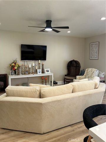 1852 Rue Chenin Blanc, San Jacinto, CA 92583