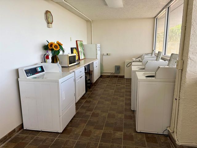 1480 S Ocean Boulevard 111, Lauderdale By The Sea, FL 33062