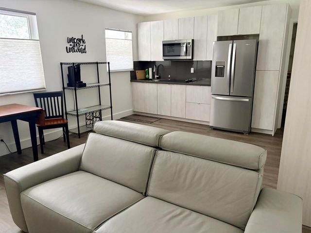 1480 S Ocean Boulevard 111, Lauderdale By The Sea, FL 33062