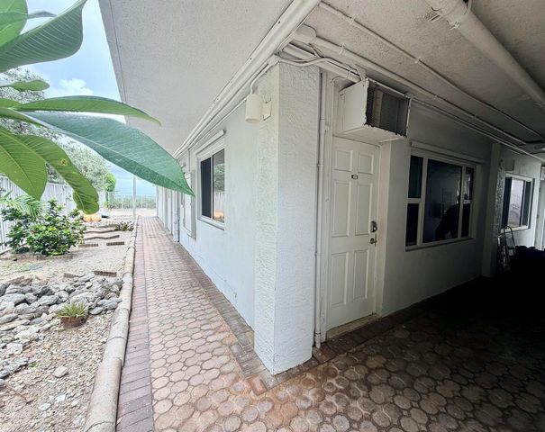 1480 S Ocean Boulevard 111, Lauderdale By The Sea, FL 33062