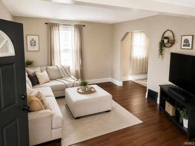 1005 Cottage Avenue, Fort Wayne, IN 46807
