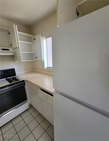 5000 Red Rock Street 202, Las Vegas, NV 89118