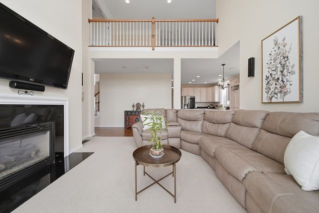 31 Fairways Lane, Methuen, MA 01844