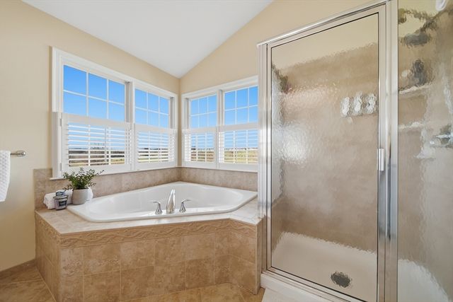 31 Fairways Lane, Methuen, MA 01844