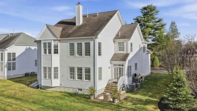 31 Fairways Lane, Methuen, MA 01844