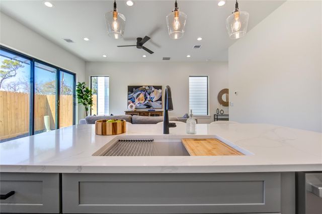 6135 Pacific Forest Drive, Houston, TX 77091