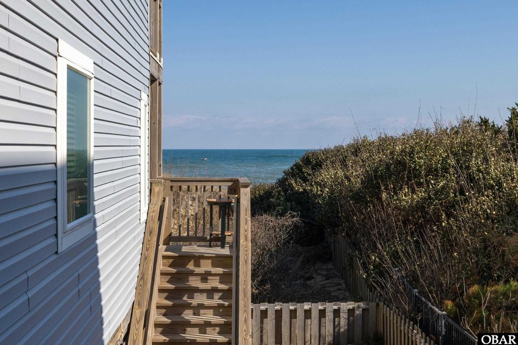 Image 25 of property listing at 1401 N Virginia Dare Trail, Kill Devil Hills, NC 27948