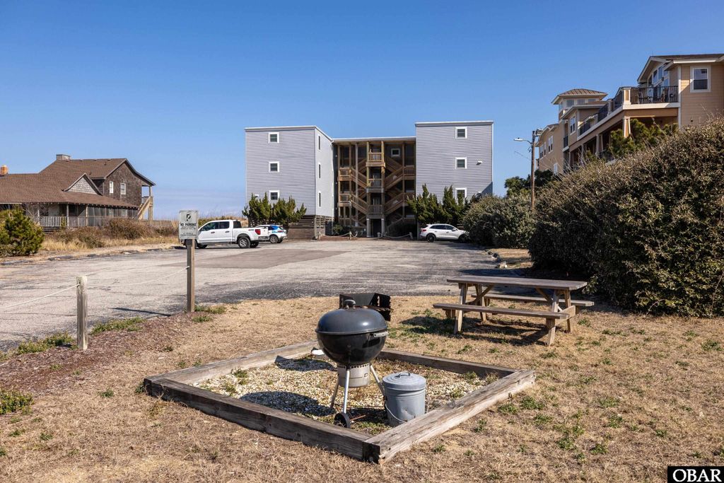 Image 28 of property listing at 1401 N Virginia Dare Trail, Kill Devil Hills, NC 27948