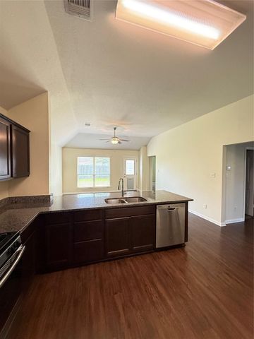 1134 Shadow Glenn Drive, Conroe, TX 77301