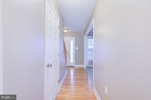 141 ENVOY CT, Inwood, WV 25428