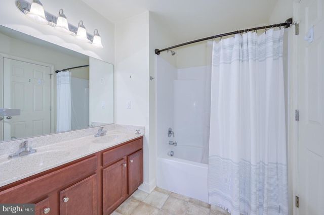 141 ENVOY CT, Inwood, WV 25428