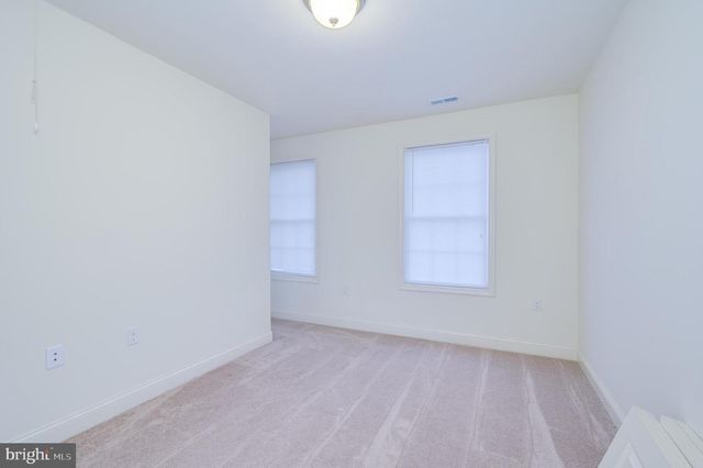 141 ENVOY CT, Inwood, WV 25428