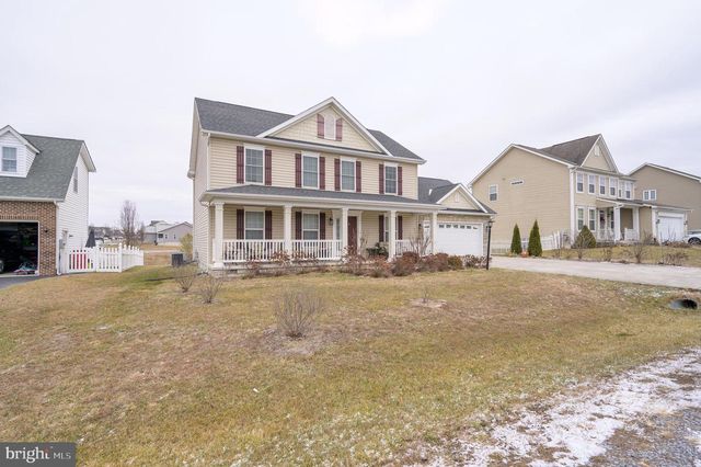 141 ENVOY CT, Inwood, WV 25428