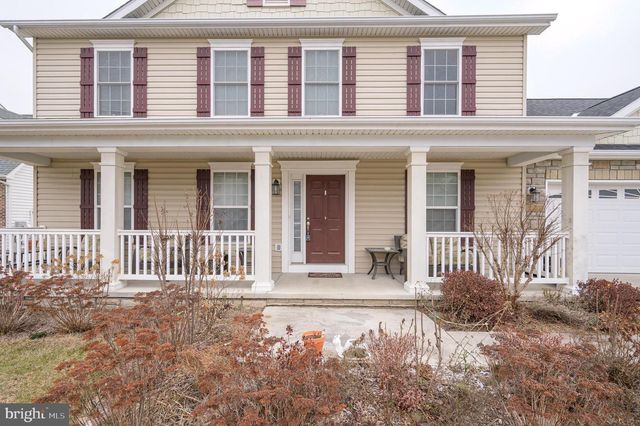 141 ENVOY CT, Inwood, WV 25428