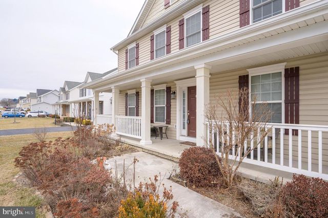 141 ENVOY CT, Inwood, WV 25428